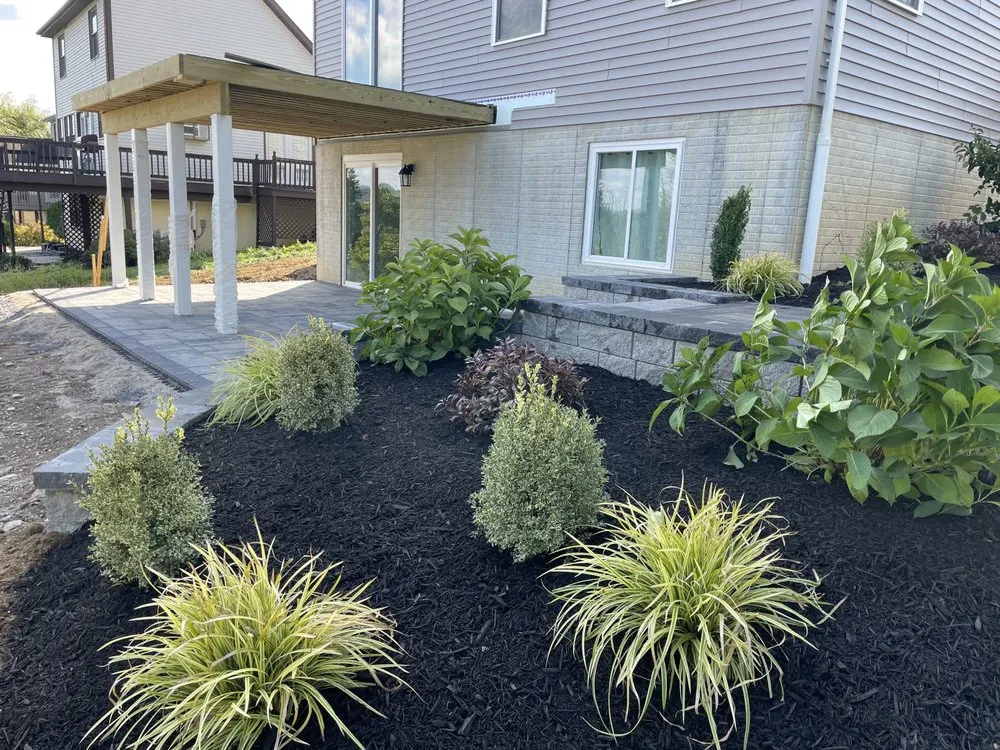 Professional yard maintenance in Roaring Spring, PA - Ritchey Hardscapes & Landscaping