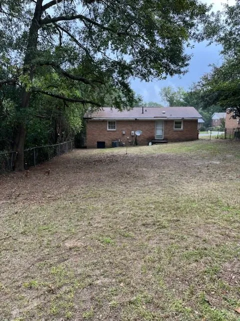 Top-rated residential landscaping in Columbia, SC by Rite Beautification Care Specialist