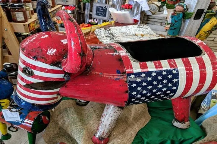 Trusted lawn care service experts serving West Burlington, IA - Ritter's