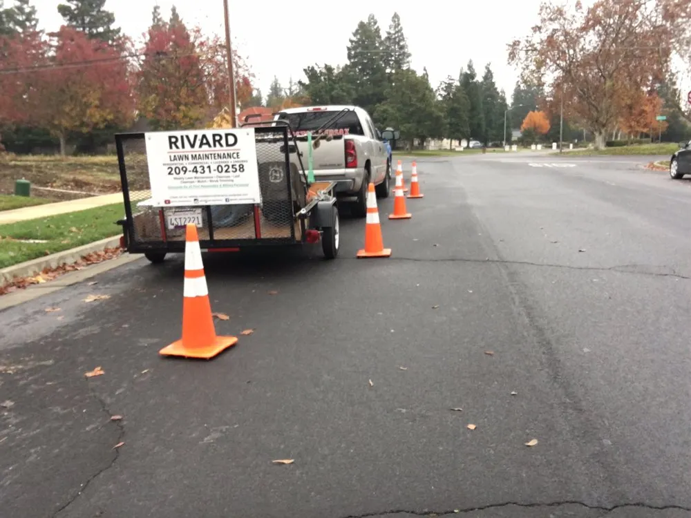 Top-rated yard cleanup service for year-round maintenance in Merced, CA by Rivard Lawn Maintenance