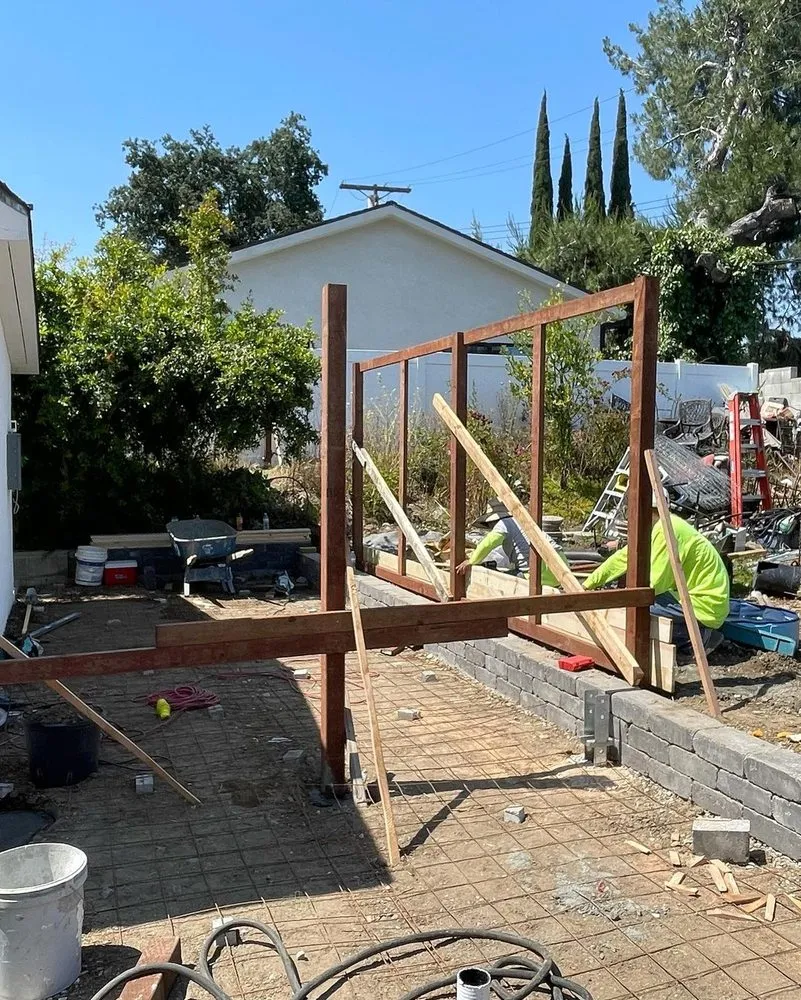 Affordable landscape design experts serving San Fernando Valley, CA - Rivas Landscaping