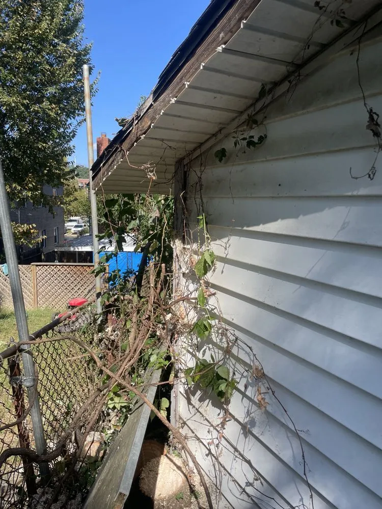 Expert outdoor landscaping near you in Clinton, MD by Rivas Landscaping Services