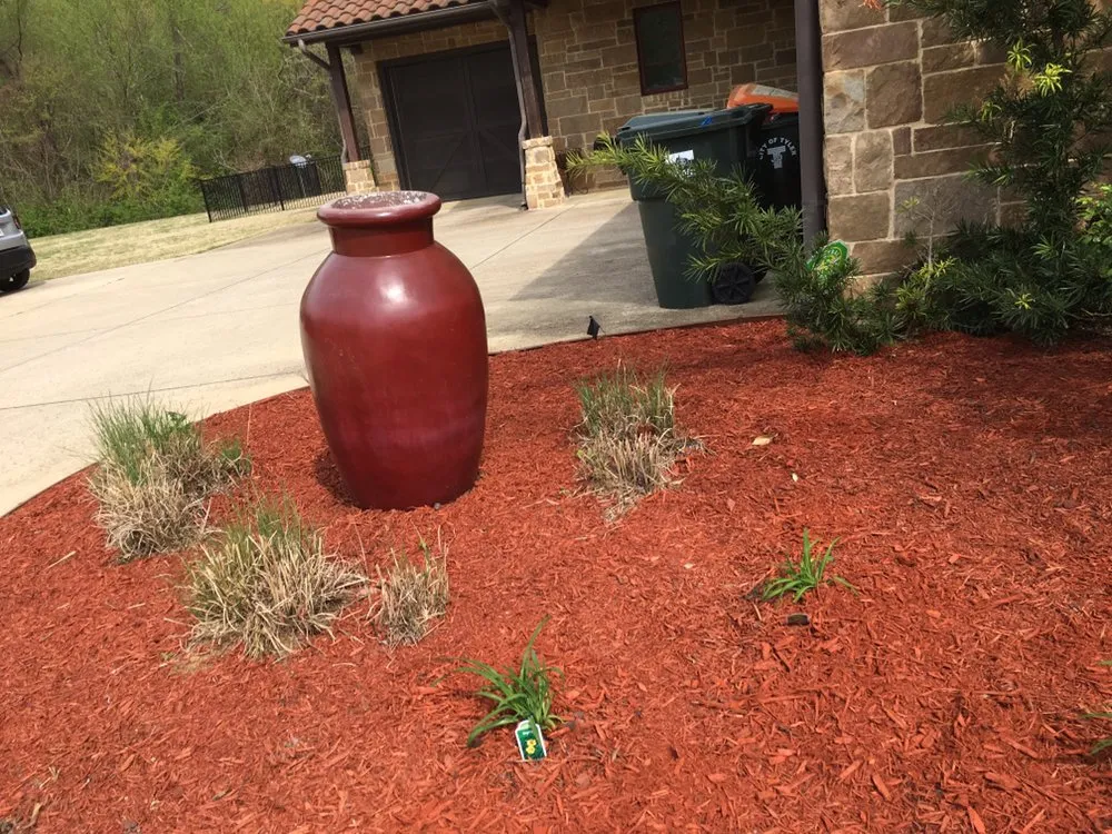 Professional garden landscaping experts serving Tyler, TX - Rivas Landscaping