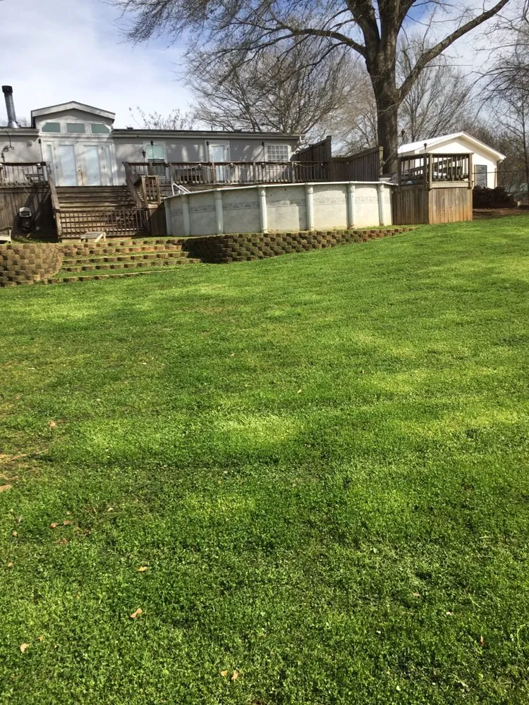 Trusted landscaping services experts serving Tyler, TX - Rivas Landscaping