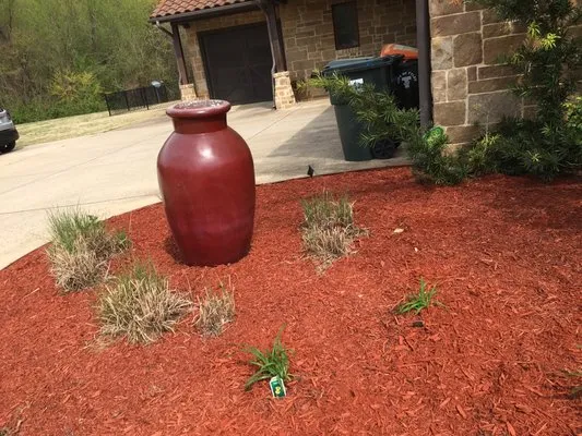 Rivas Landscaping Logo