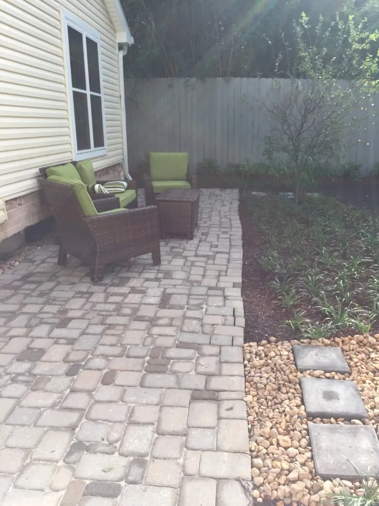 Custom lawn care service in Baton Rouge, LA - River City Landscaping