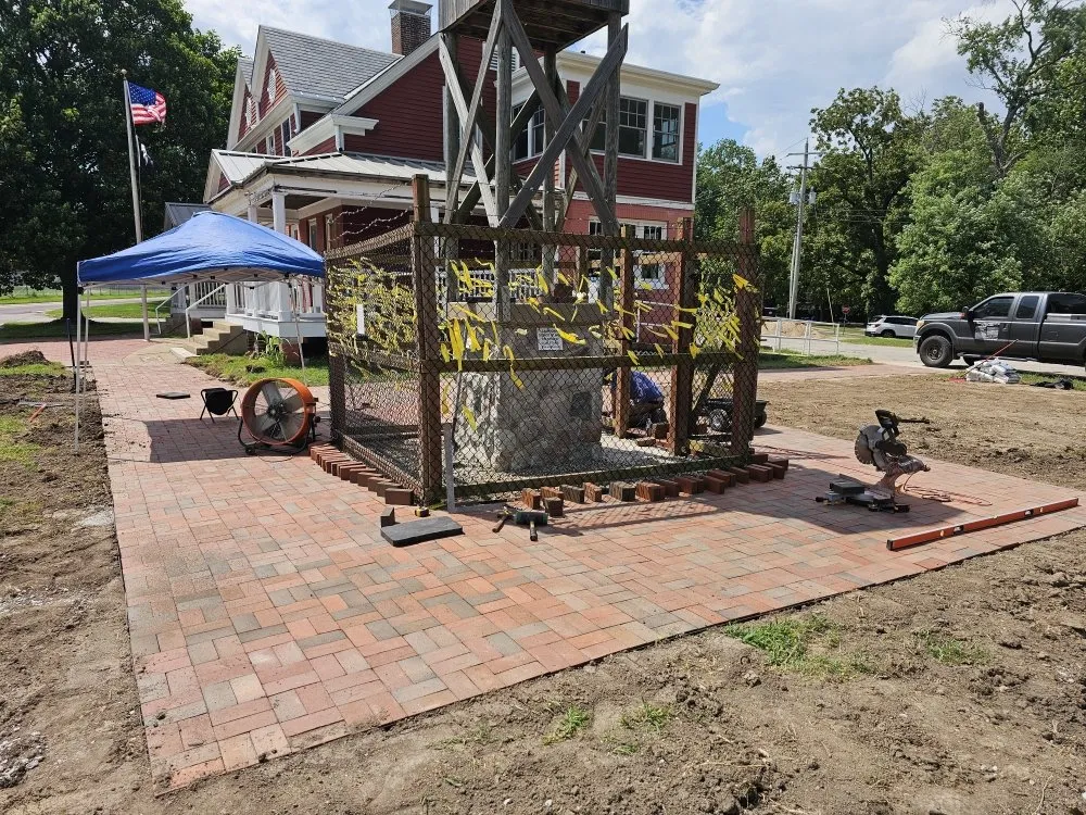 Affordable yard cleanup service in Saint Louis, MO by River City Landscaping