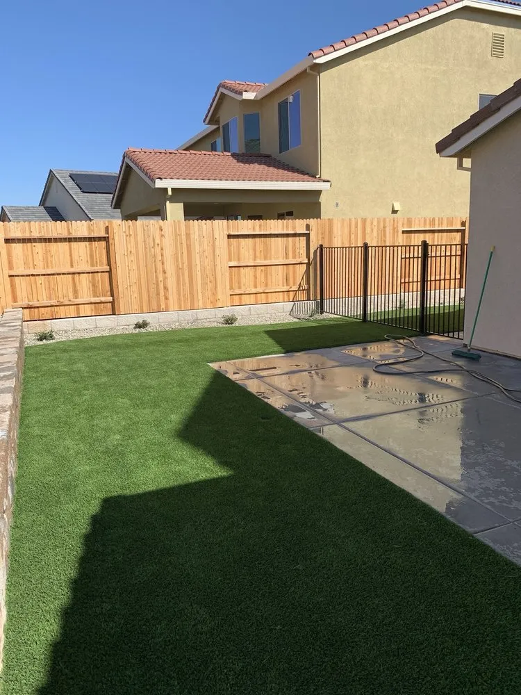 Affordable yard maintenance for beautiful yards in Loomis, CA by River City Vinyl Fence