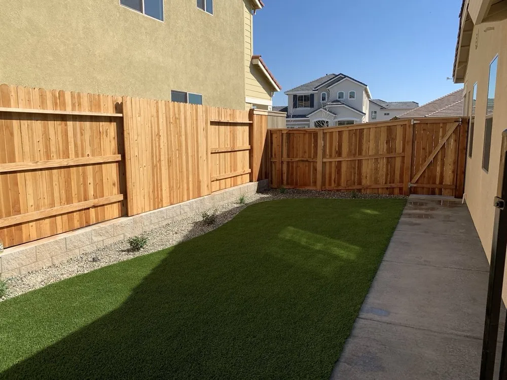 Top-rated yard maintenance experts serving Loomis, CA - River City Vinyl Fence