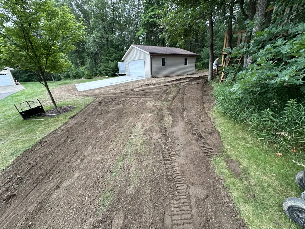 Top-rated garden landscaping in Alto, MI by River Edge Land Management