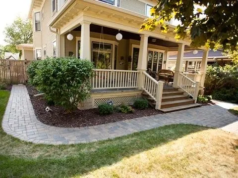 Top-rated yard cleanup service in Inver Grove Heights, MN by River Heights Lawn & Landscape