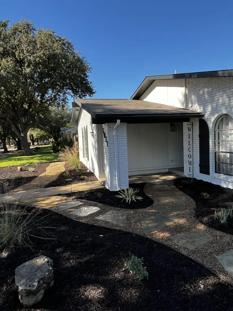 Expert garden landscaping in Garland, TX - River Oaks Landscaping