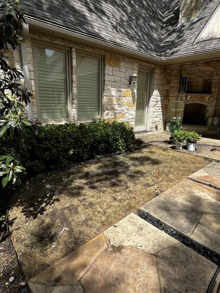 Reliable lawn mowing service in Garland, TX by River Oaks Landscaping