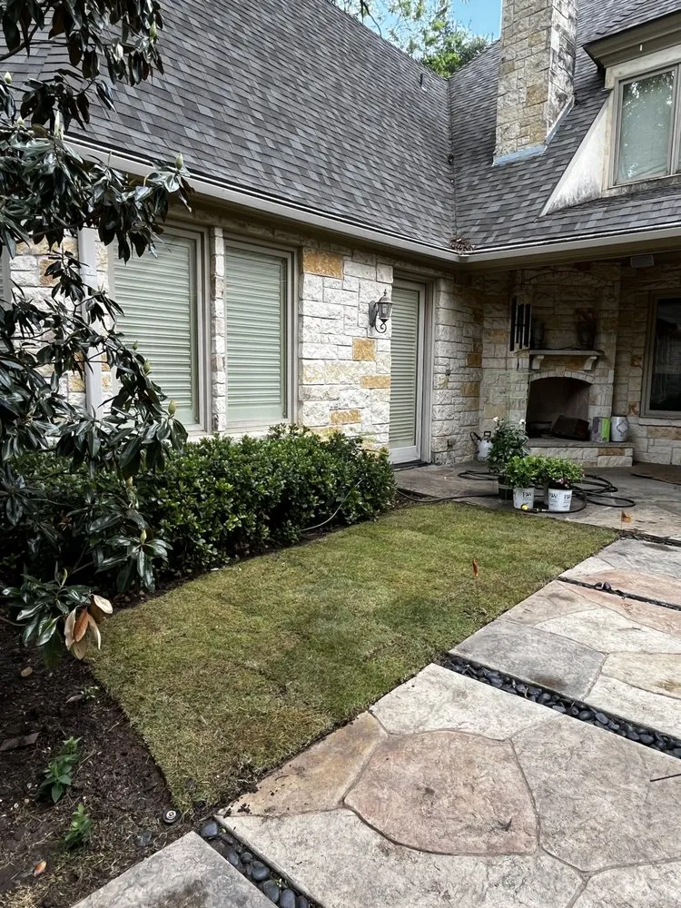 Expert garden landscaping in Garland, TX by River Oaks Landscaping