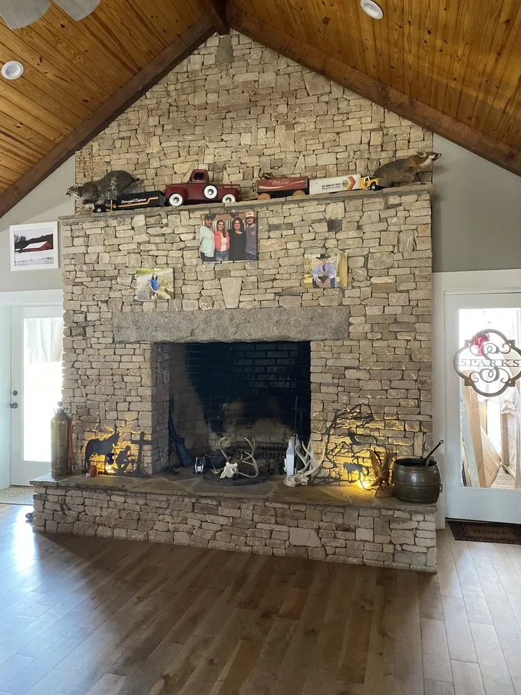 Top-rated residential landscaping in Odenville, AL by River Oaks