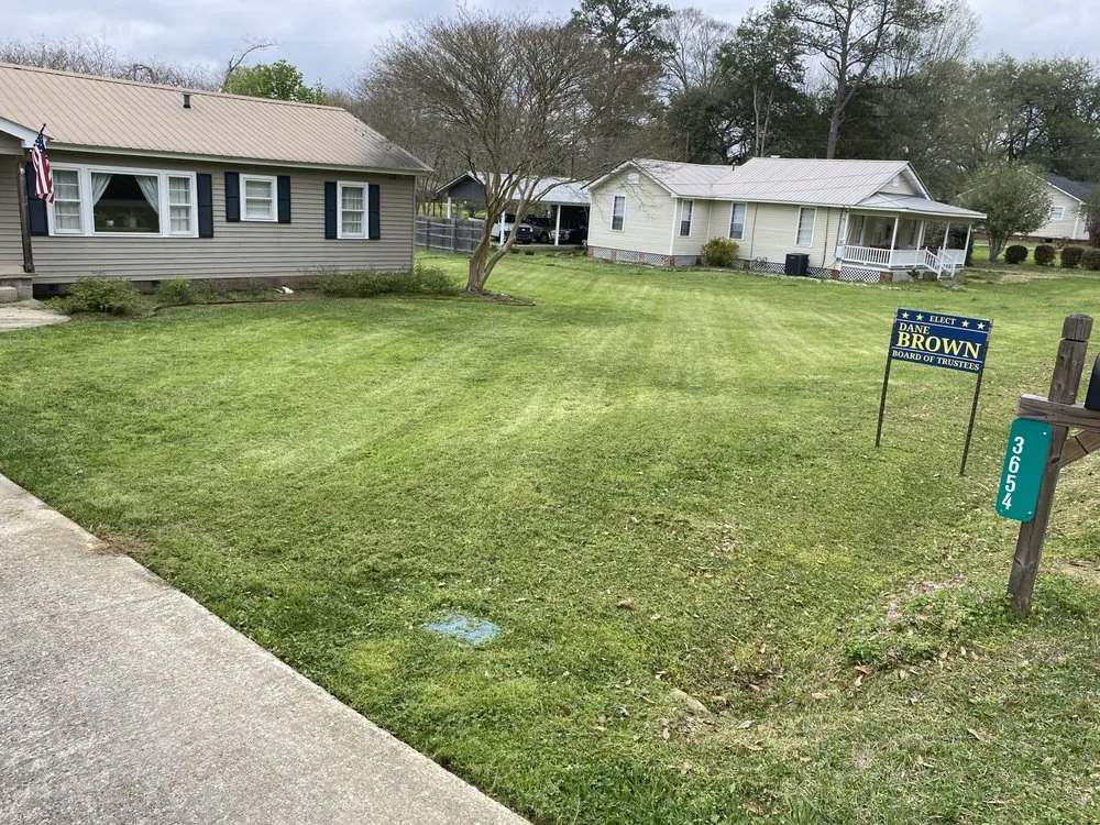 Professional residential landscaping for year-round maintenance across Saint Francisville, LA - River Oaks Services