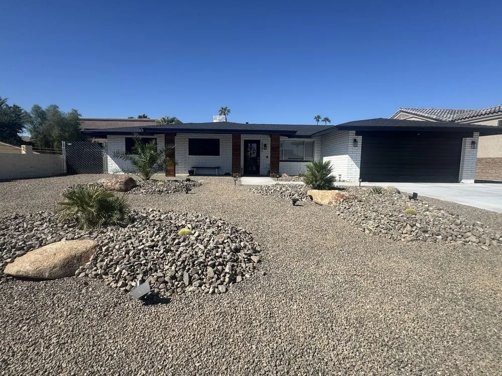 Top-rated garden landscaping for year-round maintenance in Lake Havasu City, AZ by River Palm Landscaping