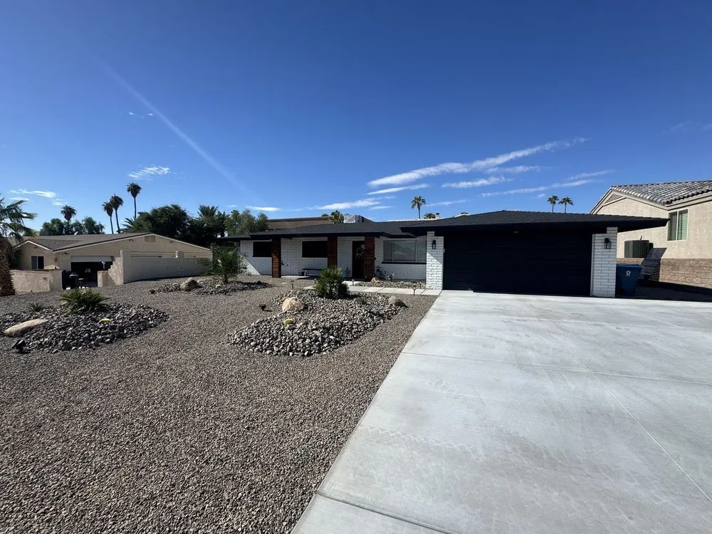 Expert lawn mowing service in Lake Havasu City, AZ - River Palm Landscaping