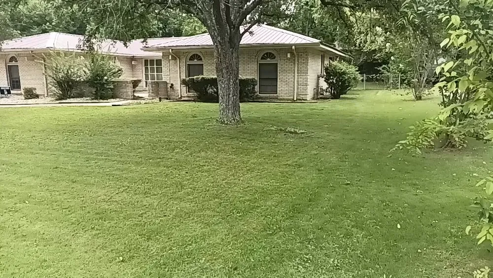 Affordable yard maintenance in Montgomery, AL - River Region Lawn Patrol