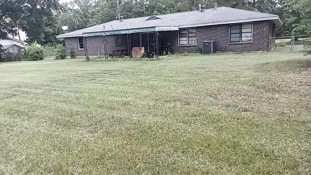 Expert garden landscaping in Montgomery, AL by River Region Lawn Patrol