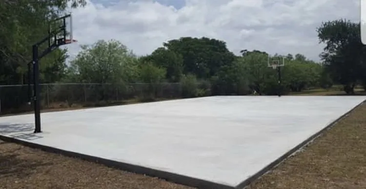 Reliable landscape installation in Madison, MS by River Ridge Concrete