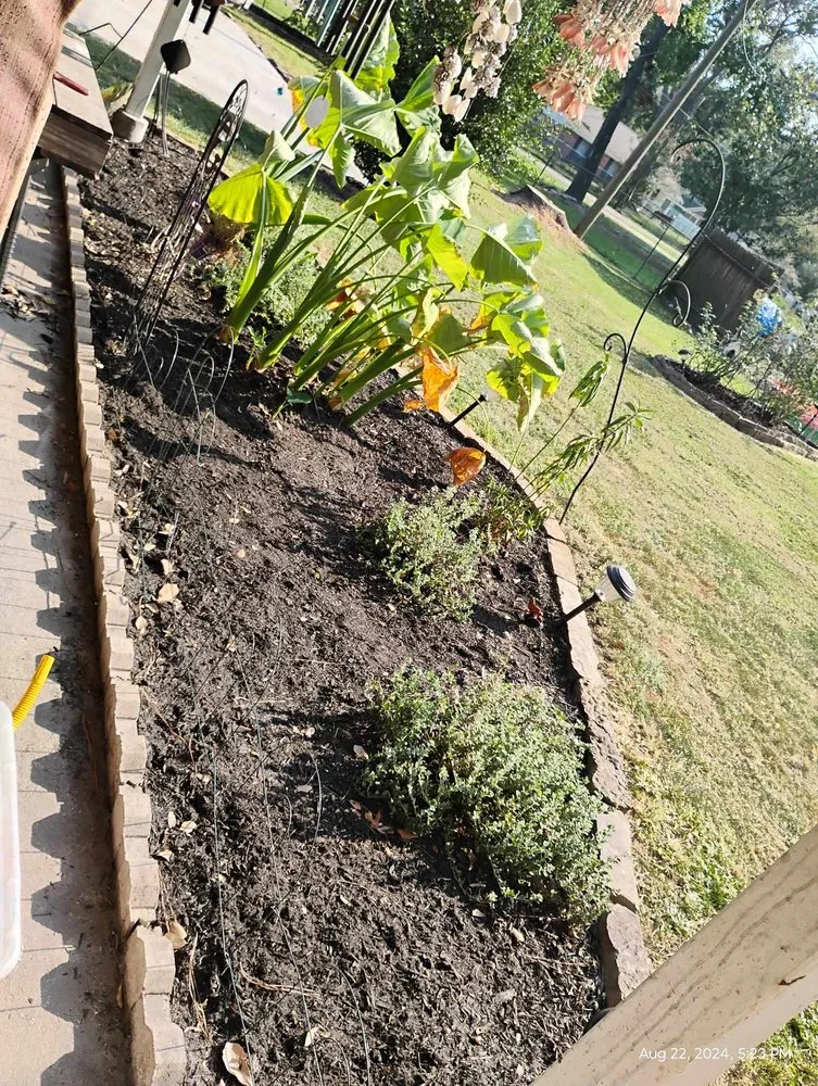 Local landscaping services in Navasota, TX - River Rock Landscaping