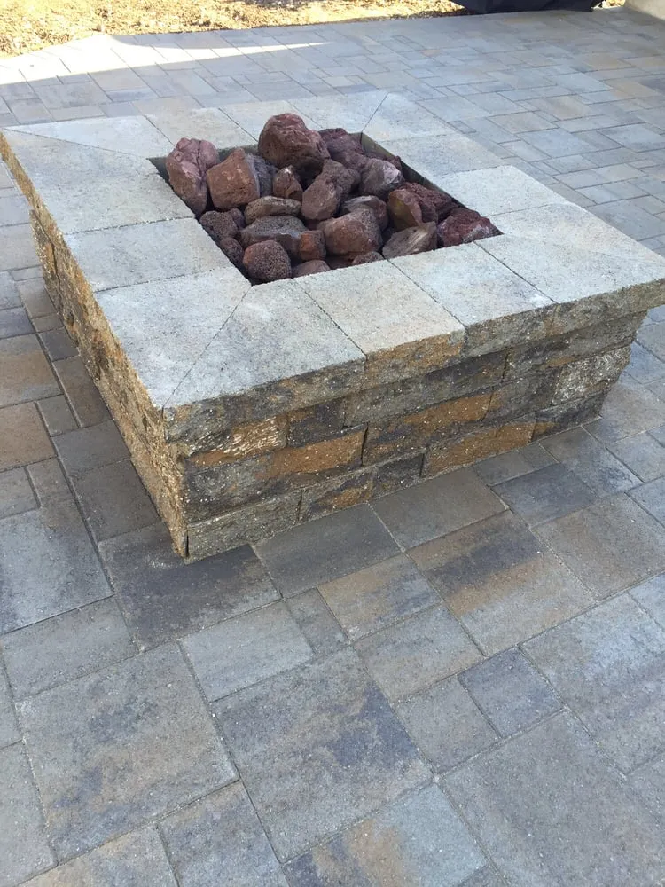 Affordable yard cleanup service in Escondido, CA - River Rock Outscape