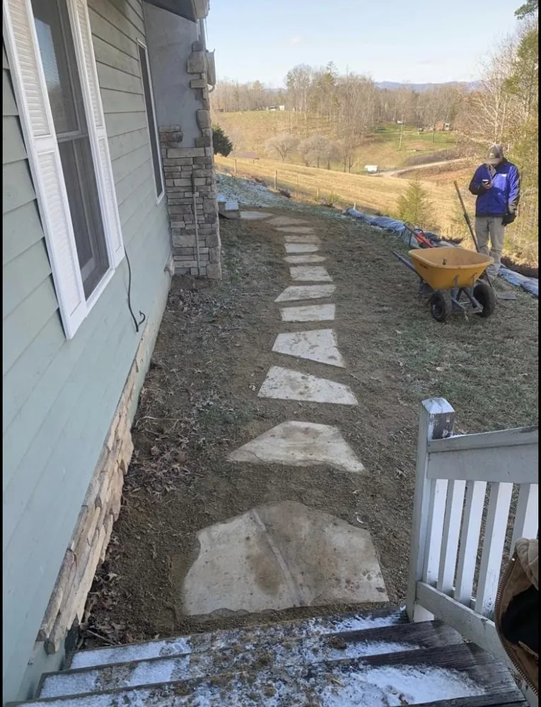 Professional garden landscaping in Asheville, NC by River Side Outdoor