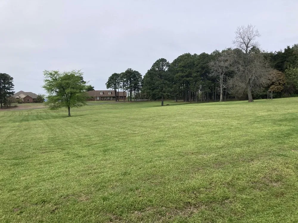 Expert garden landscaping in Russellville, AR - River Valley Lawn Services