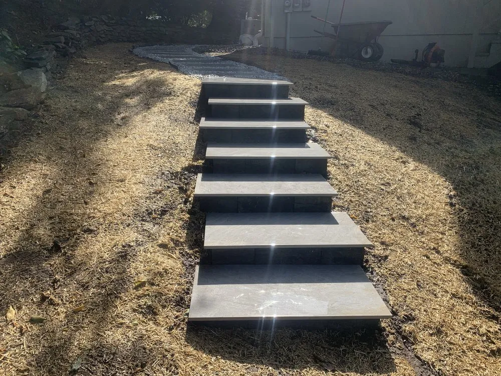 Reliable residential landscaping for residential properties in Bloomfield, CT by Rivera Brothers Landscaping