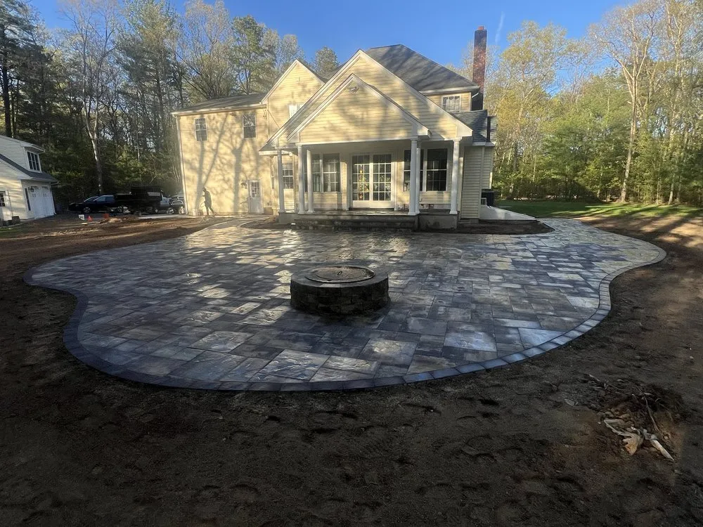 Reliable lawn mowing service with custom design across Bloomfield, CT - Rivera Brothers Landscaping