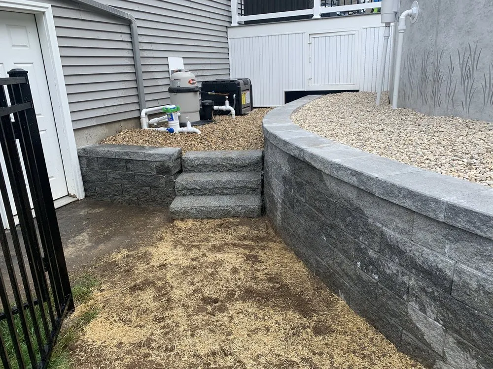 Local garden landscaping in Bloomfield, CT - Rivera Brothers Landscaping