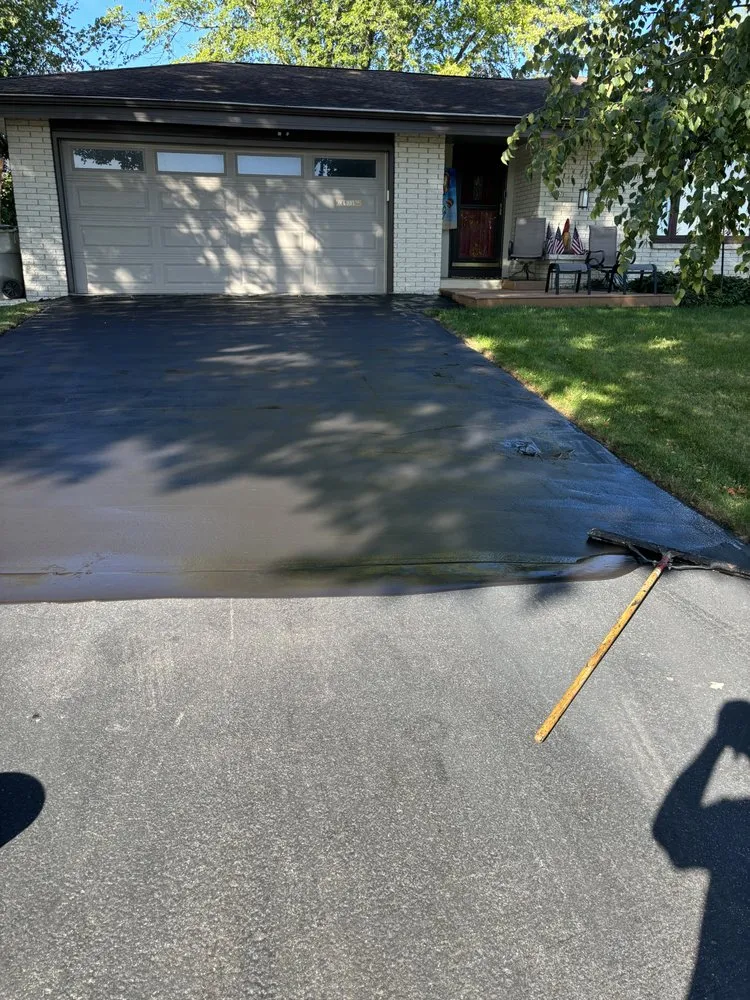 Affordable yard maintenance for beautiful yards in Round Lake Beach, IL by Rivera Concrete Paving