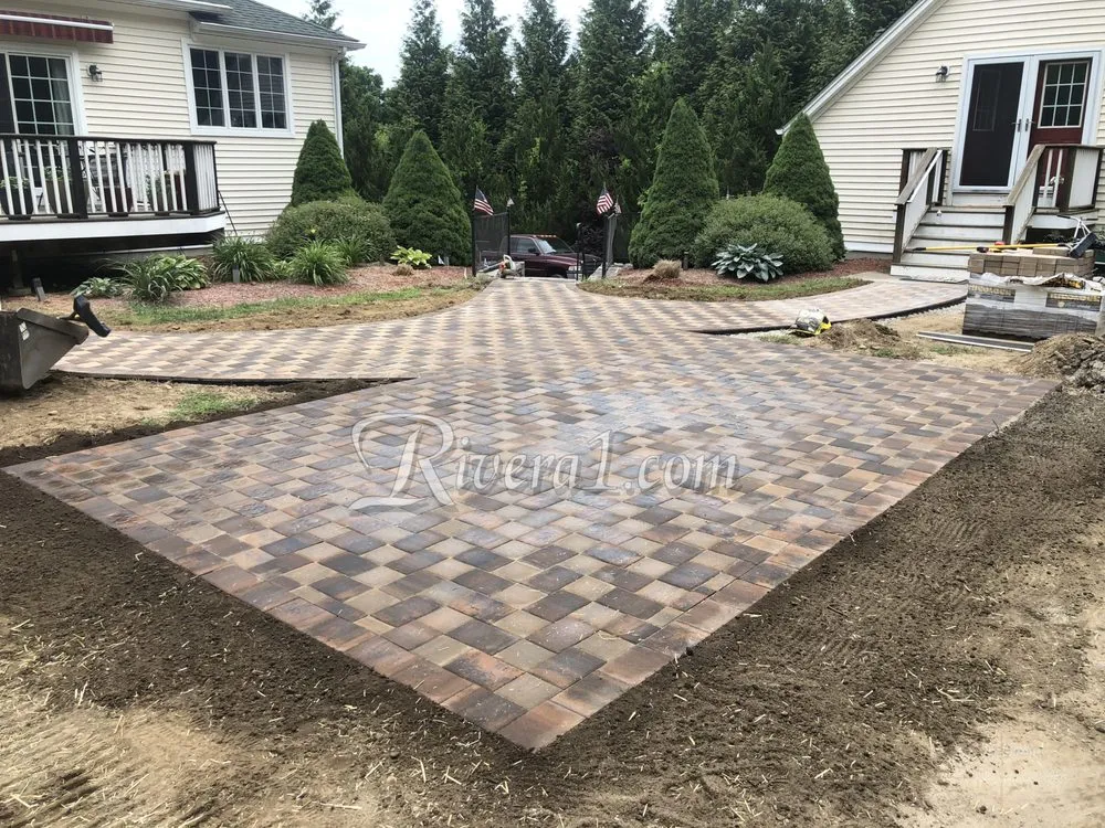 Trusted yard maintenance with custom design across Lebanon, CT - Rivera Construction & Hardscaping