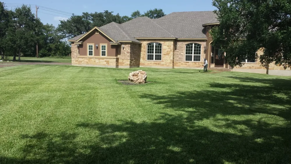 Expert outdoor landscaping in Austin, TX by Rivera Landscaping