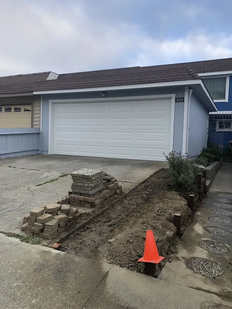 Local yard cleanup service in Colma, CA - Rivera Landscaping