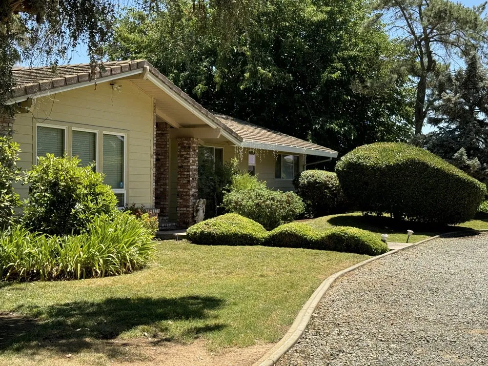 Reliable lawn care service in Sacramento, CA - Rivera Landscaping Services