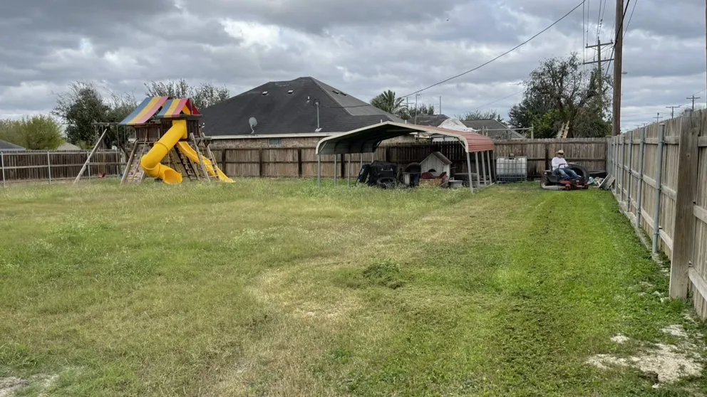 Affordable garden landscaping in Alamo, TX - Rivera Lawn Care