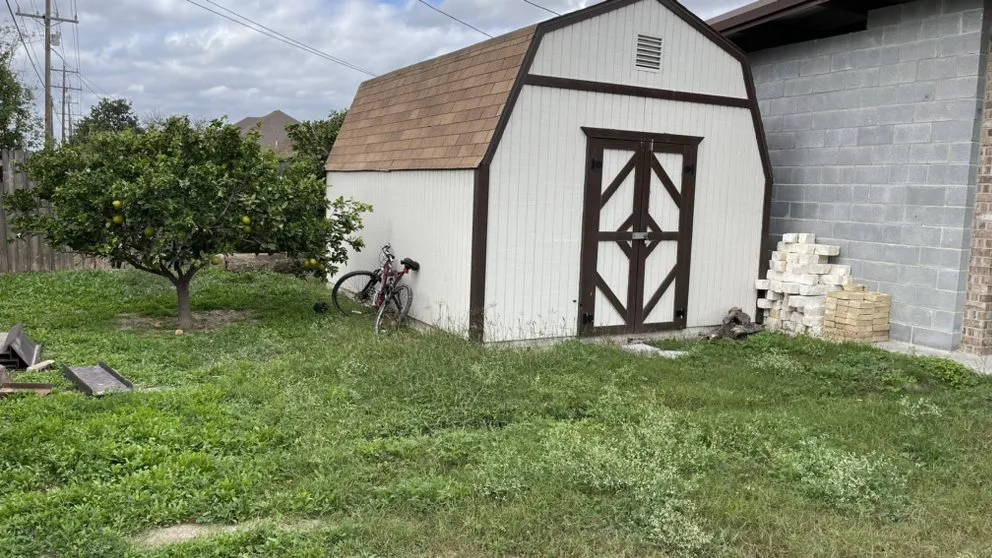 Reliable outdoor landscaping with custom design in Alamo, TX by Rivera Lawn Care