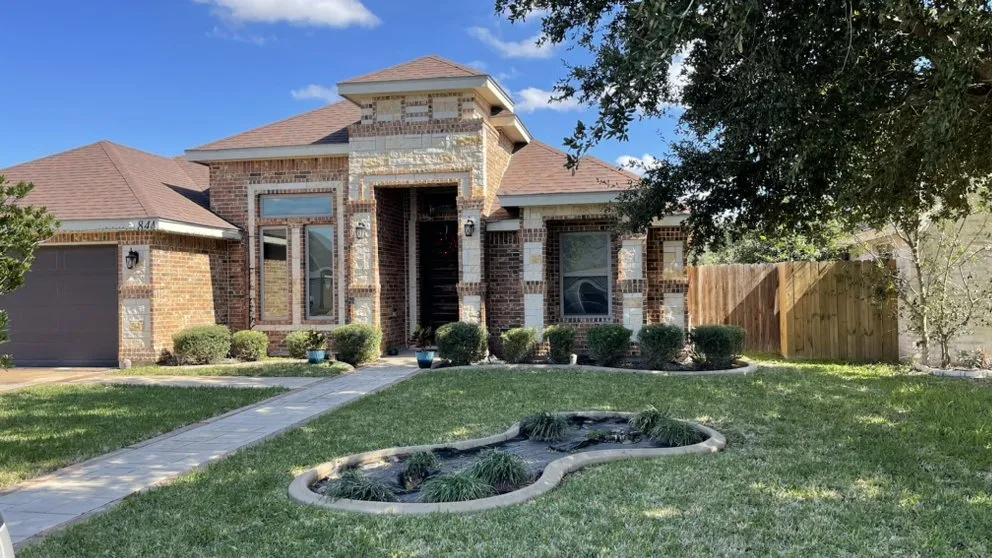 Reliable garden landscaping in Alamo, TX - Rivera Lawn Care