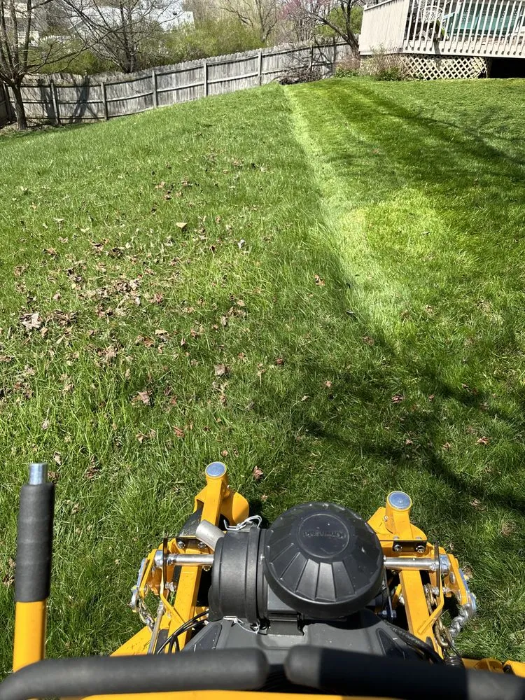 Custom outdoor landscaping in Indianapolis, IN - Rivera Mowing