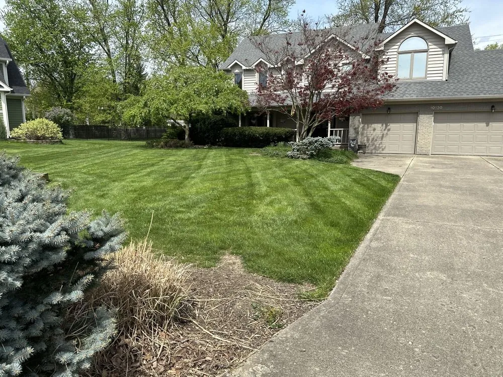 Trusted landscape design with custom design in Indianapolis, IN by Rivera Mowing