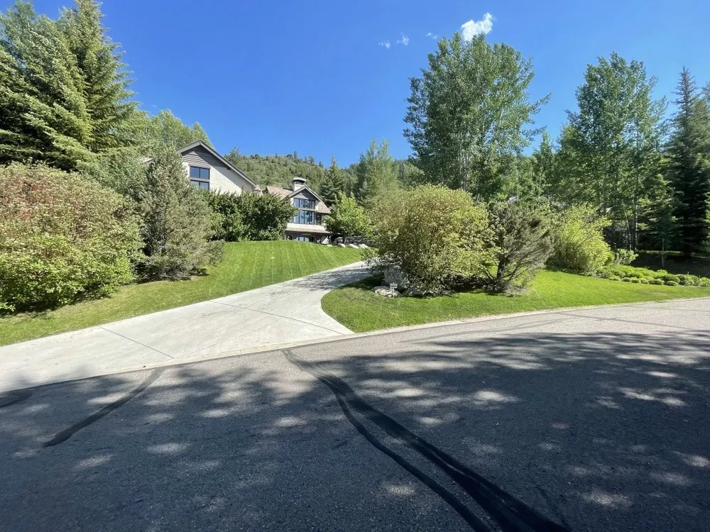 Custom lawn care service experts serving Colorado Springs, CO - Riveras Landscape And Restoration