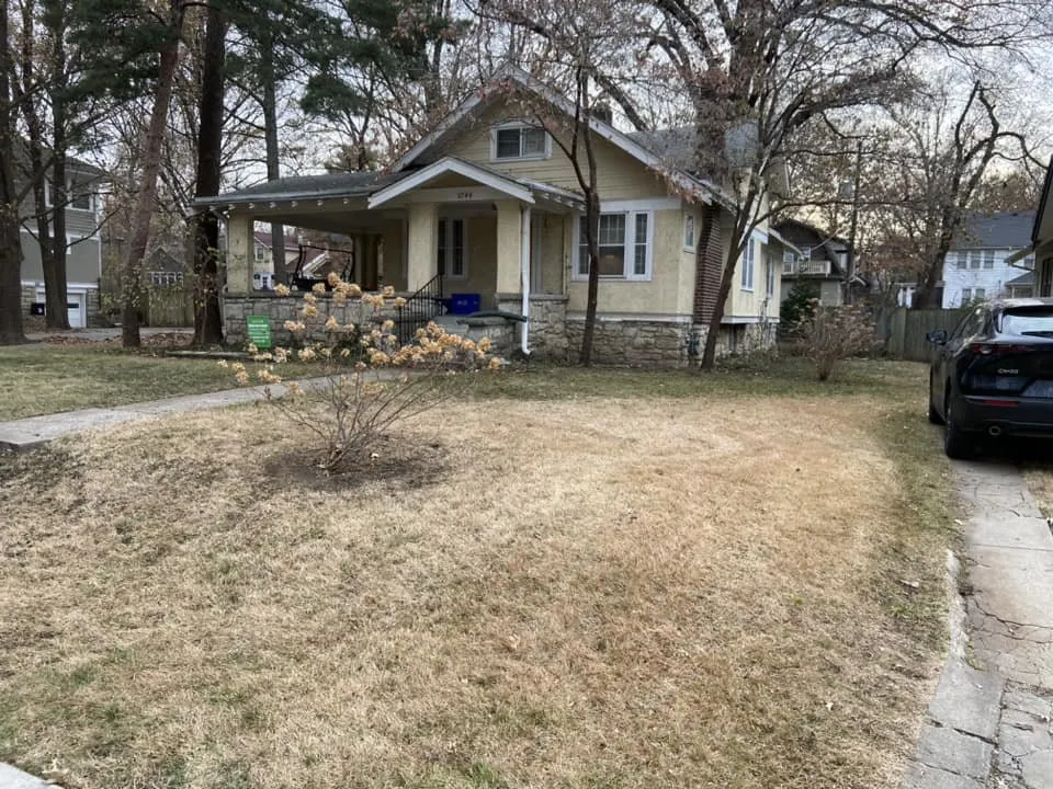 Local landscape design experts serving Overland Park, KS - Rivera's Landscaping and Lawn Services