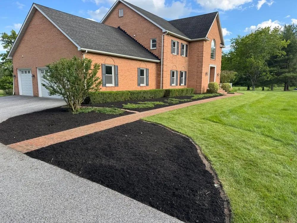 Reliable garden landscaping for year-round maintenance in cockeysville, MD by Rivera’s Landscaping