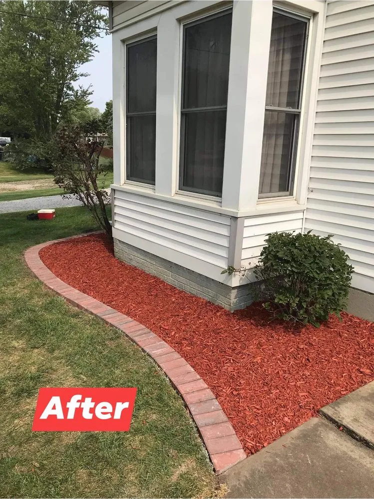 Custom landscaping services experts serving Rock Island, IL - Rivera’s Landsping