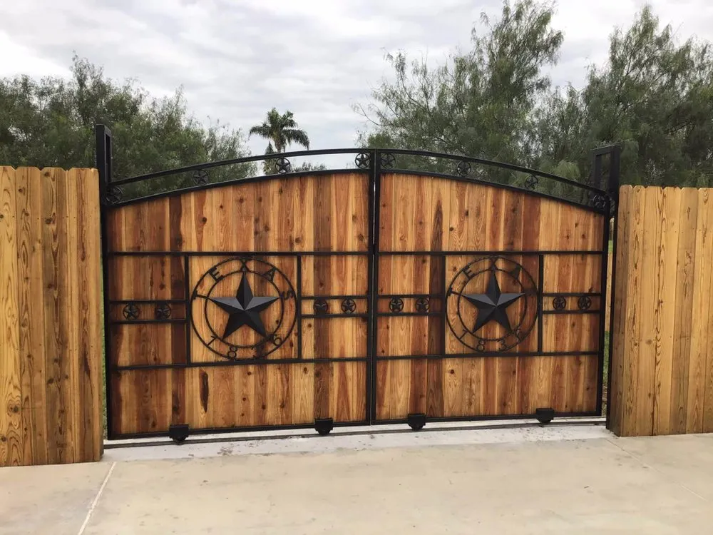 Affordable residential landscaping experts serving La Feria, TX - Rivera's Lawn & Landscaping