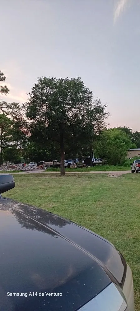 Top-rated yard maintenance near you across Spring, TX - Rivera’s Lawn Care Services