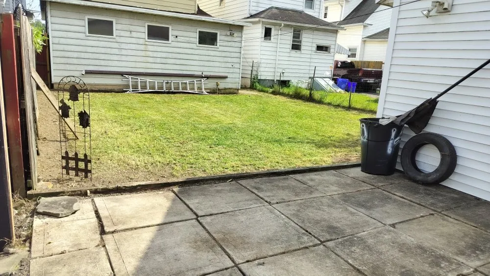 Trusted residential landscaping experts serving Scranton, PA - Rivera's Lawncare Landscaping Services