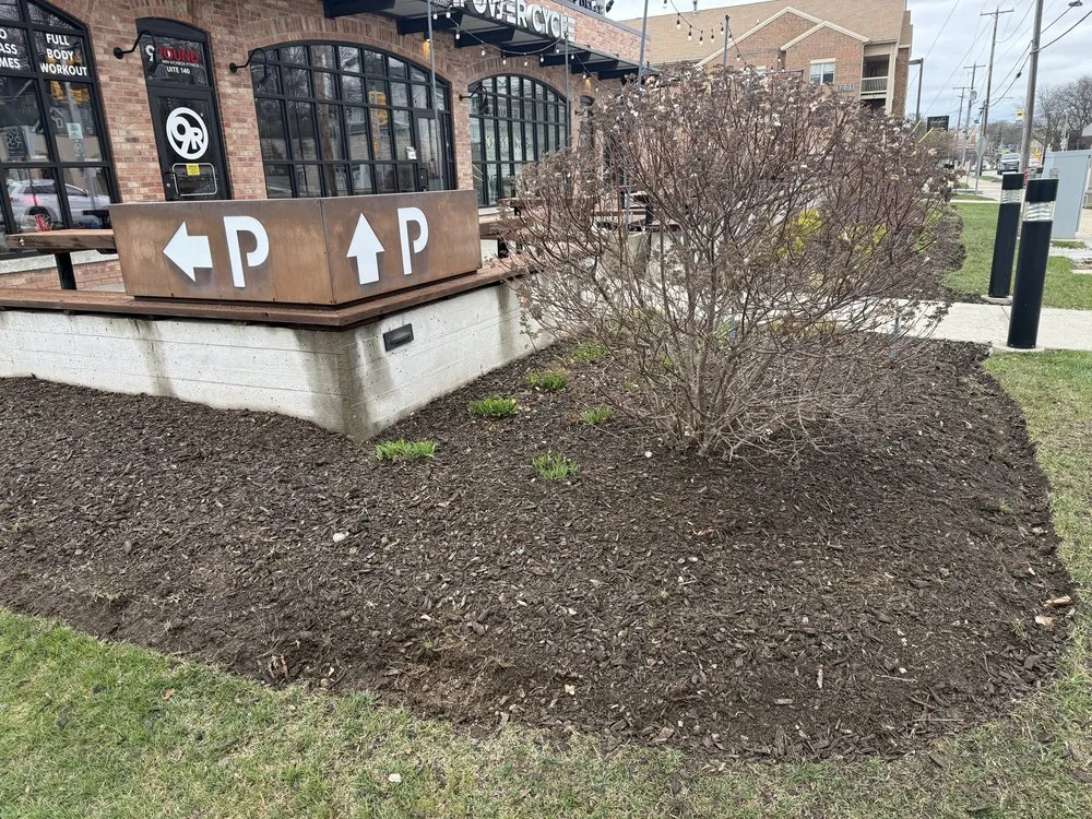 Custom landscaping services for year-round maintenance across Milwaukee, WI - Rivercap Landscaping Services